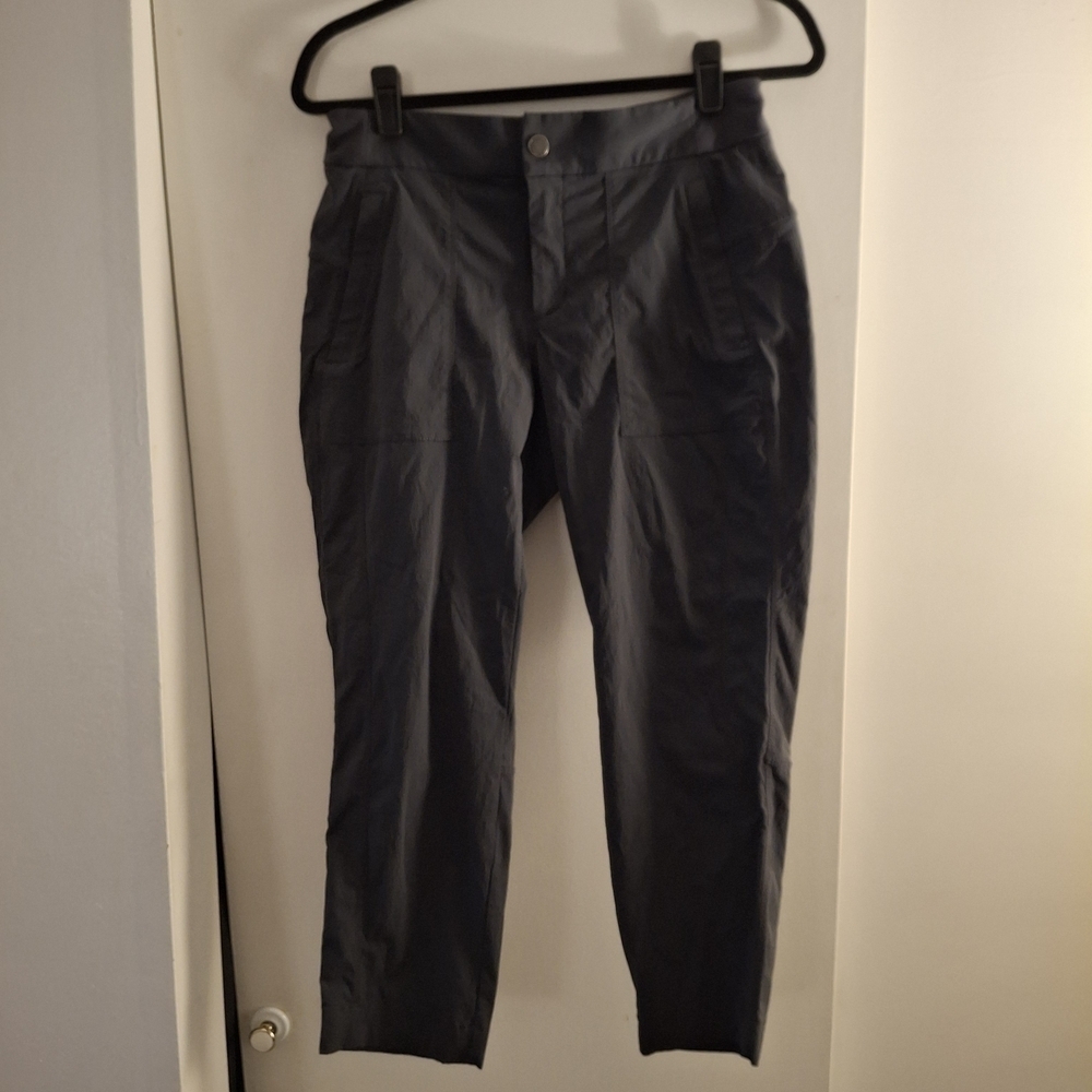 Athleta Women's Dark Gray Nylon Cargo Pants